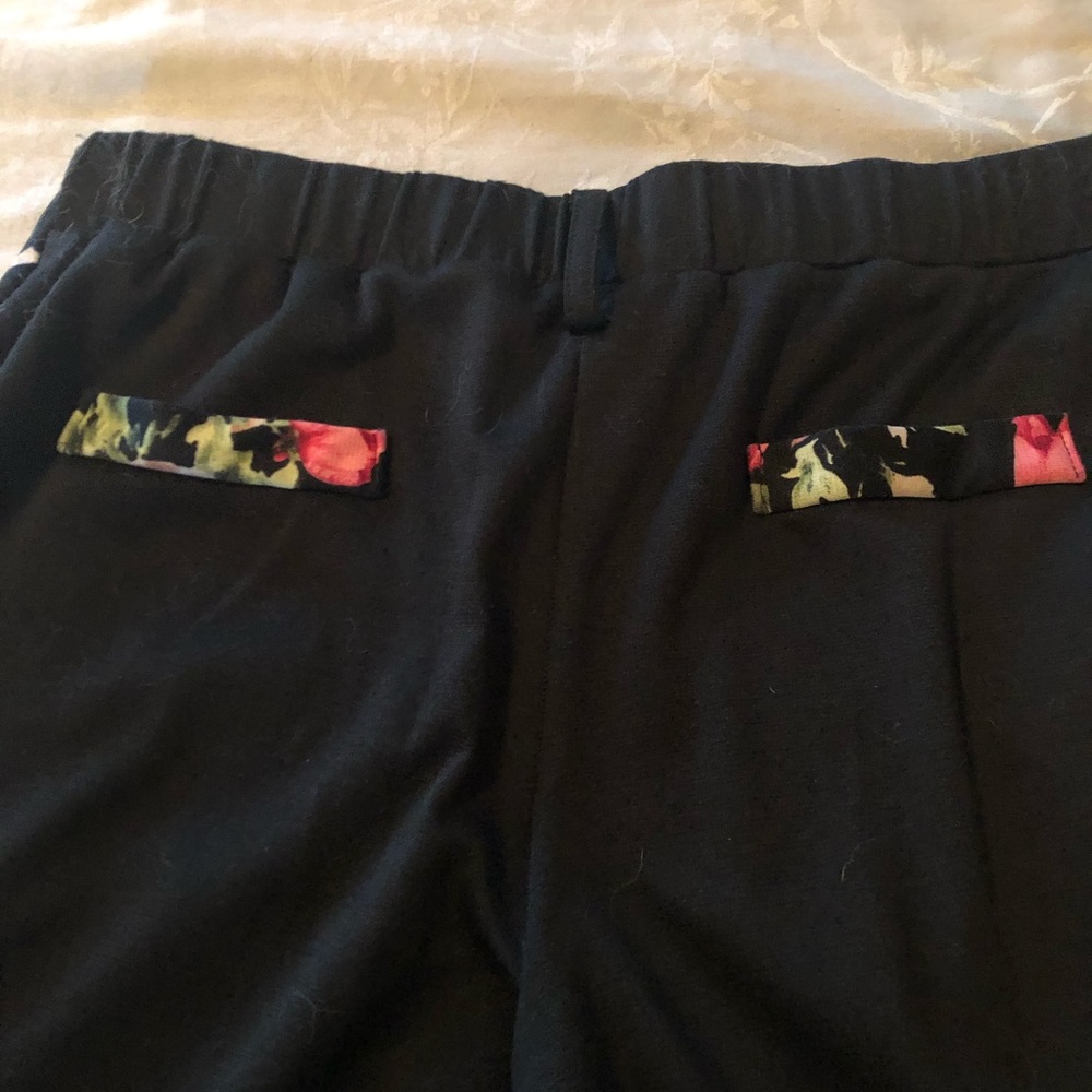 Floral pants. - Picture 2 of 2